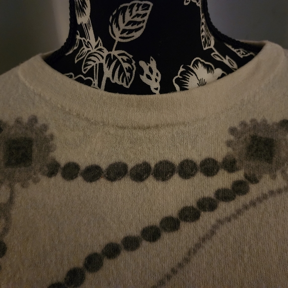 Merino Wool Sweater - Picture 7 of 9